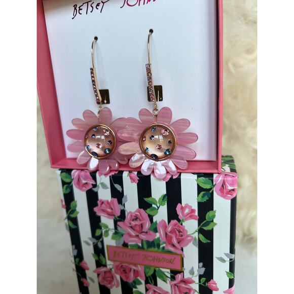 Betsey Johnson Springtime Statement Drop Multicolor Pink Flower Earrings - Picture 4 of 5